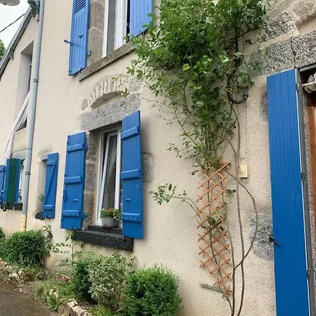 Original And Quirky Village * Giat